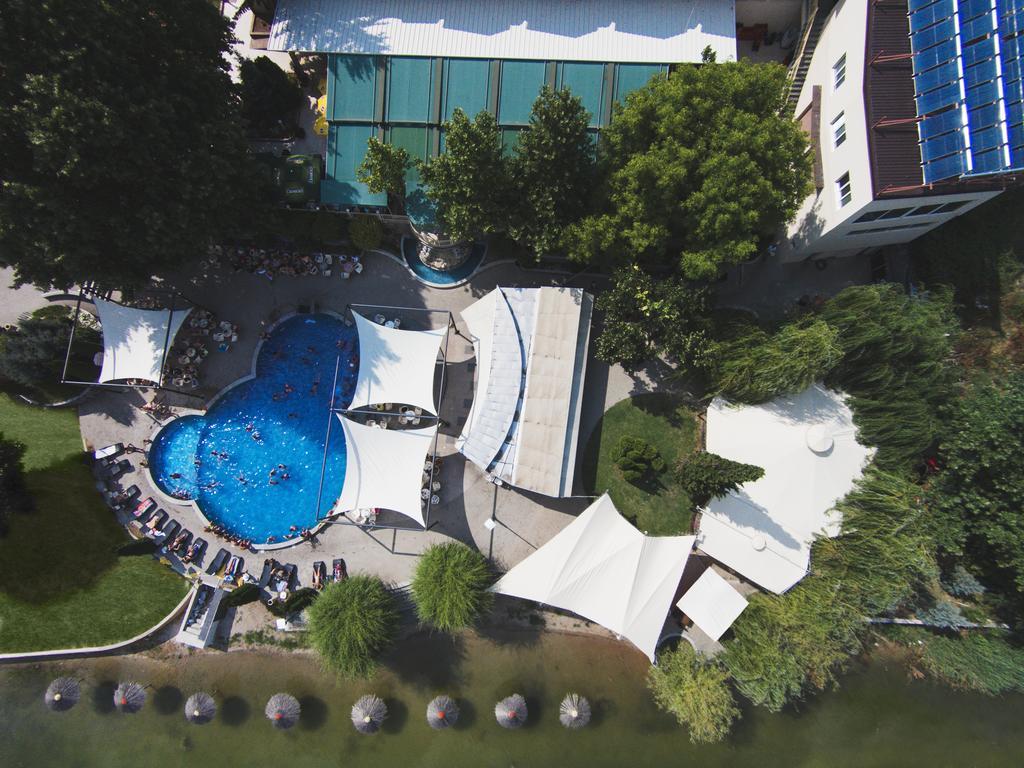 Romantique Veles Hotel Exteriör bild